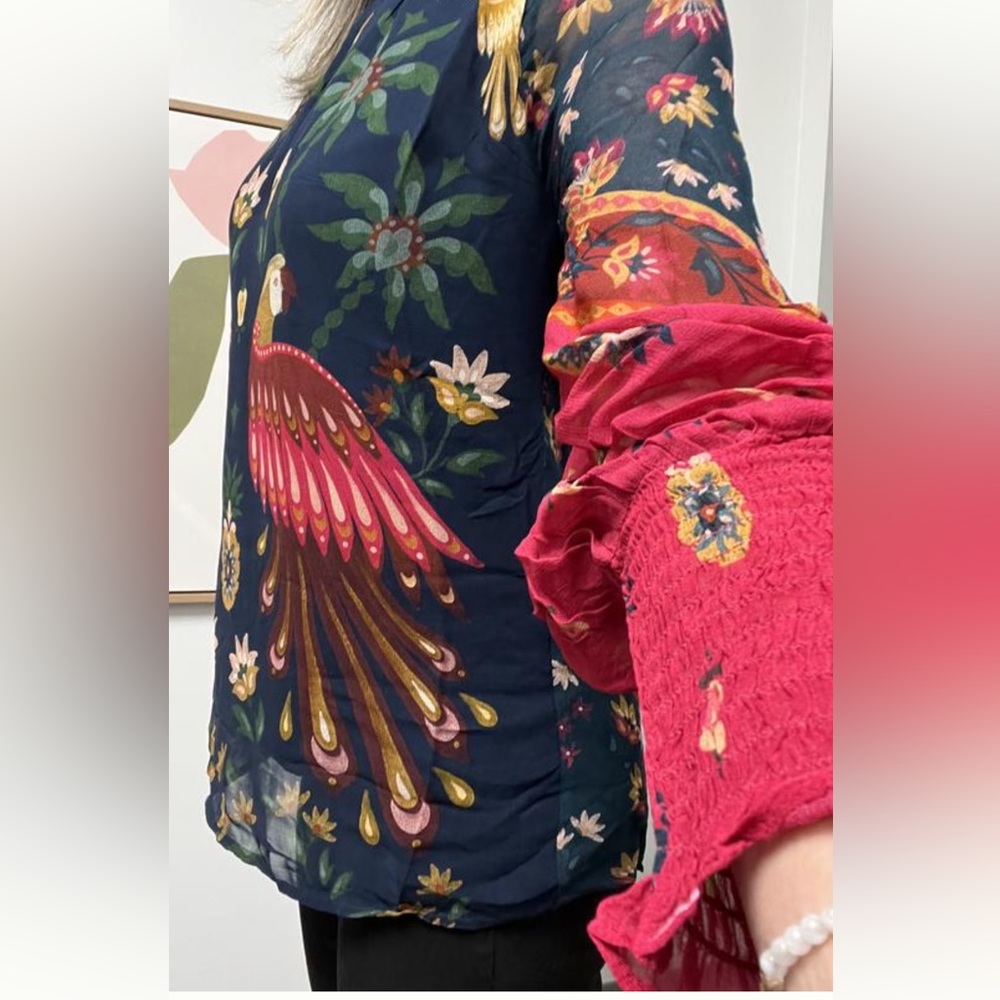 Anthropologie NWT FARM RIO LONG-SLEEVE SMOCKED BLOUSE Size XS. - Picture 10 of 10